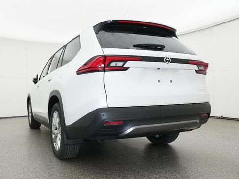 New 2026 Toyota Grand Highlander Limited image 22