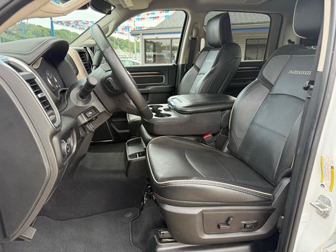 Used 2024 RAM 2500 Laramie w/ Safety Group AWD/4WD image 8