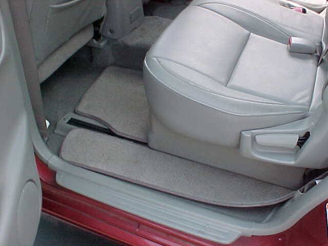 Used 2005 Suzuki XL7 4WD image 41
