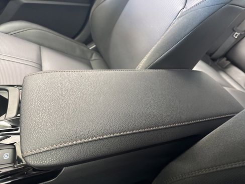 Used 2026 Toyota Camry XLE image 28