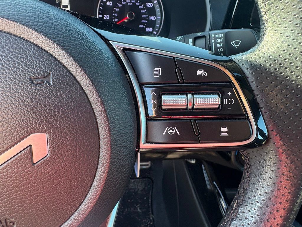 Used 2024 Kia Forte GT-Line FWD image 13