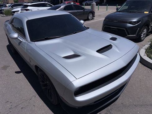 Used 2022 Dodge Challenger R/T Scat Pack RWD image 5