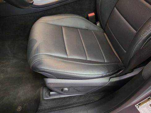 Used 2022 Mercedes-Benz GLE 350 GLE 350 w/ AMG Line Exterior image 10