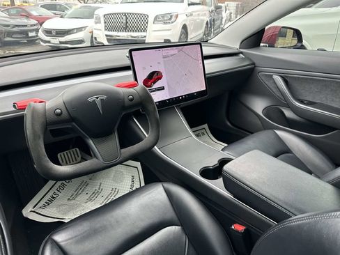 Used 2019 Tesla Model 3 Performance image 15