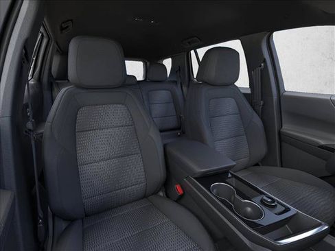 New 2026 Chevrolet Equinox LT w/ Safety and Technology Package FWD image 16