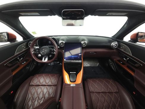 Used 2024 Mercedes-Benz SL 63 AMG 4MATIC w/ Loaded Compartment Package image 27