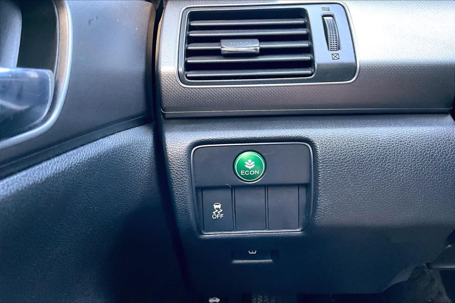 Used 2014 Honda Accord LX image 33