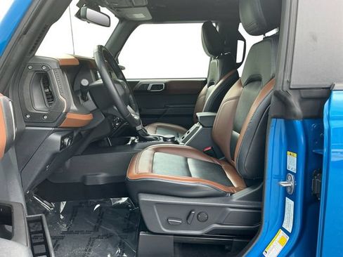 Used 2024 Ford Bronco Outer Banks AWD/4WD image 10