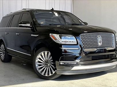 Used 2018 Lincoln Navigator L Reserve w/ Technology Package