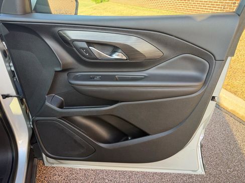 Used 2018 GMC Terrain SLT w/ Preferred Package image 39