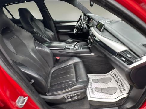 Used 2015 BMW X6 M image 13
