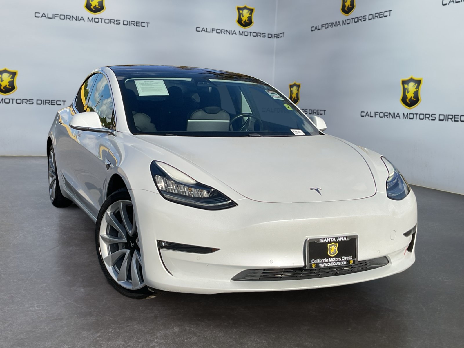 Used 2018 Tesla Model 3 Long Range RWD image 3