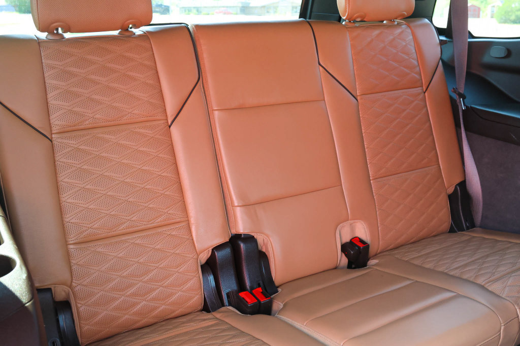 Used 2022 Cadillac Escalade Sport w/ Touring Package AWD/4WD image 25
