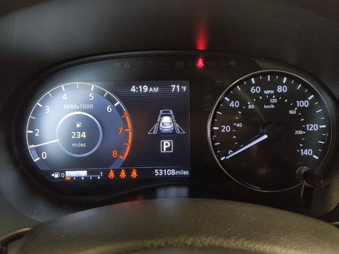 Used 2021 Nissan Kicks SV image 23