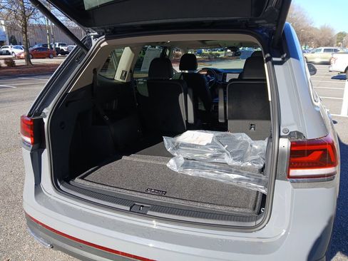 New 2026 Volkswagen Atlas SE AWD/4WD image 22