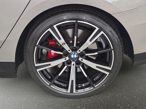 Certified 2024 BMW 530i w/ M Sport Package RWD image 27