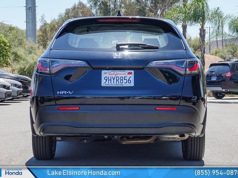 Certified 2024 Honda HR-V LX image 10