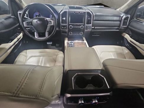 Used 2020 Ford Expedition Max Platinum image 2