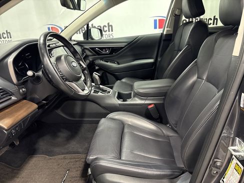 Used 2022 Subaru Outback Limited w/ Popular Package #2 image 11
