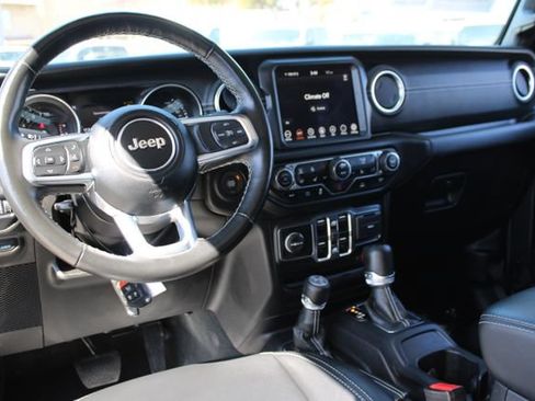 Used 2023 Jeep Wrangler Unlimited Sahara w/ Cold Weather Group AWD/4WD image 14