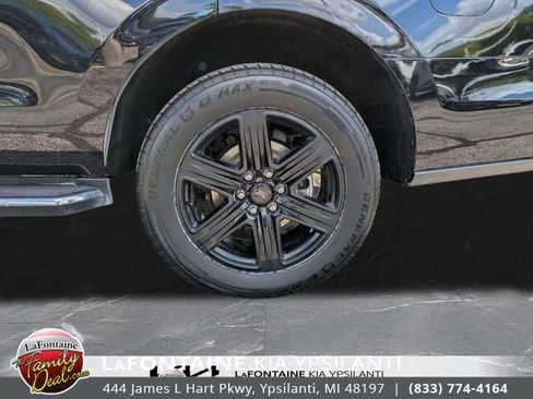 Used 2021 Ford Expedition XLT AWD/4WD image 34