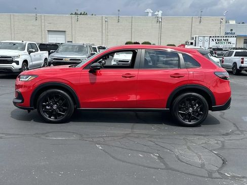 Used 2024 Honda HR-V Sport image 4