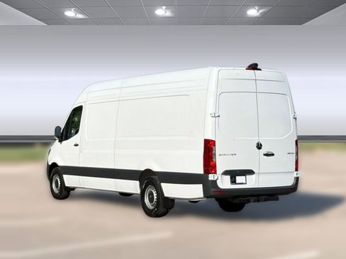 New 2026 Mercedes-Benz Sprinter 2500 image 3