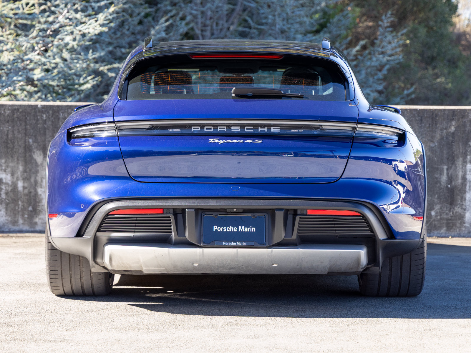 Certified 2025 Porsche Taycan 4S AWD/4WD image 10