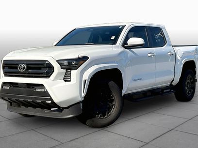 Used 2025 Toyota Tacoma SR5