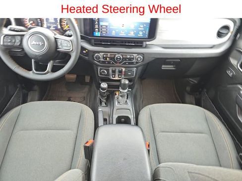 Used 2024 Jeep Wrangler Sport S image 11