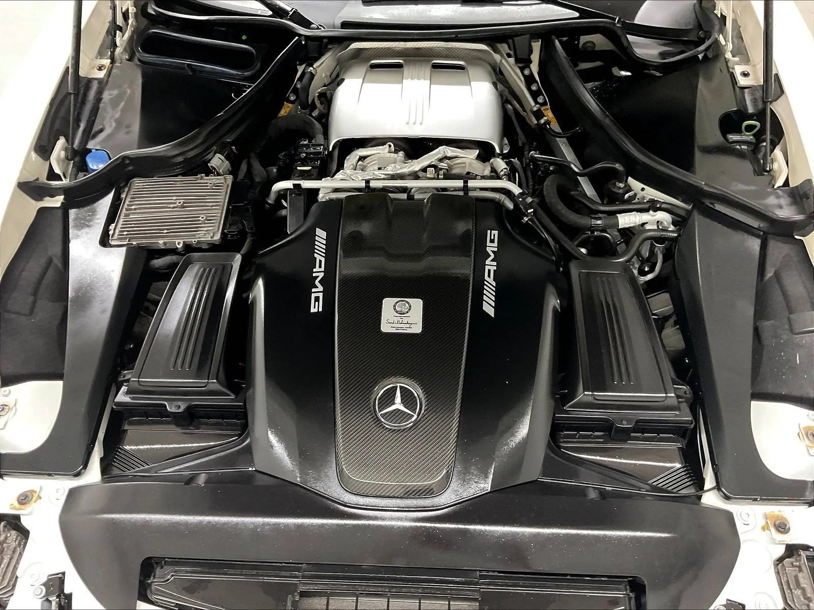 Used 2018 Mercedes-Benz AMG GT R image 36