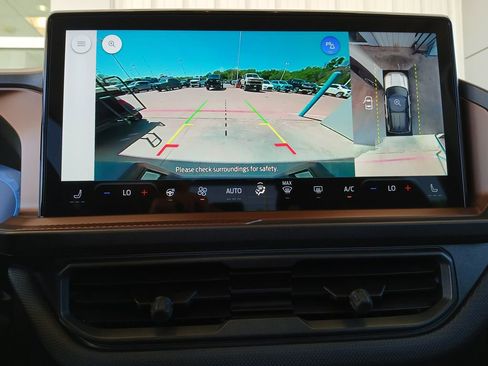 Used 2025 Ford Bronco Sport Outer Banks w/ Outer Banks Tech Package+ image 15