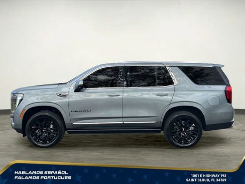 Certified 2026 GMC Yukon Denali w/ Denali Reserve Package AWD/4WD image 3