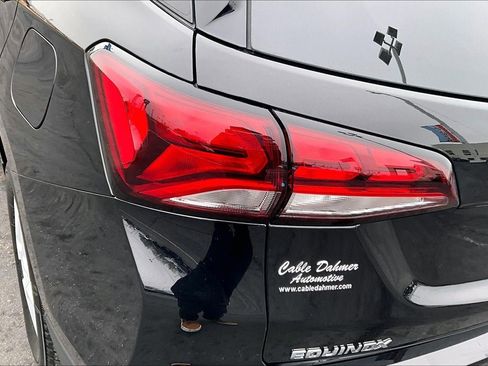 Used 2024 Chevrolet Equinox LT image 28