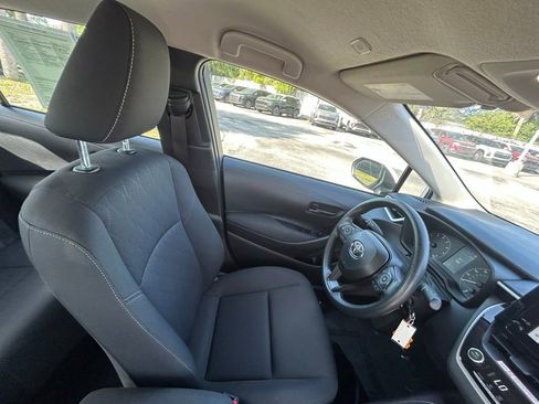 Used 2025 Toyota Corolla LE image 27
