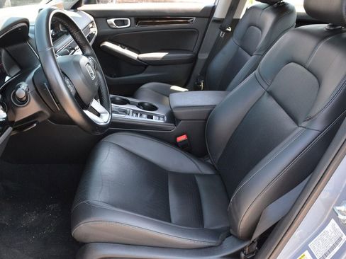 Used 2024 Honda Civic Touring image 7