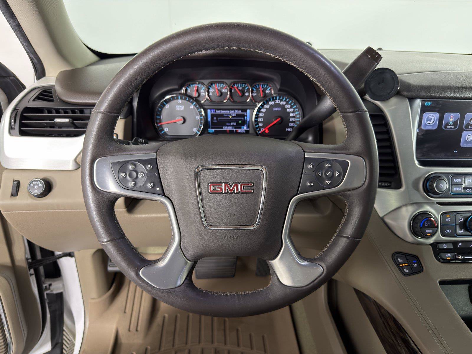Used 2018 GMC Yukon SLT w/ Open Road Package RWD image 24