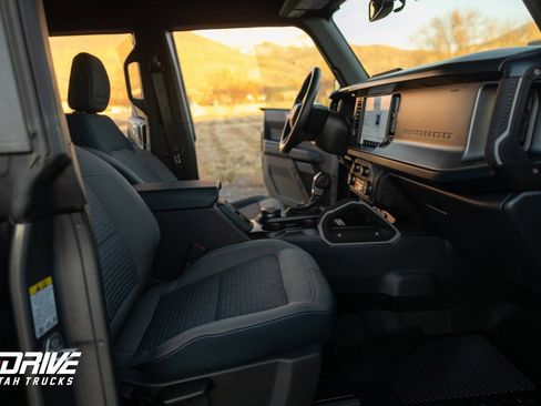 Used 2021 Ford Bronco Outer Banks image 15