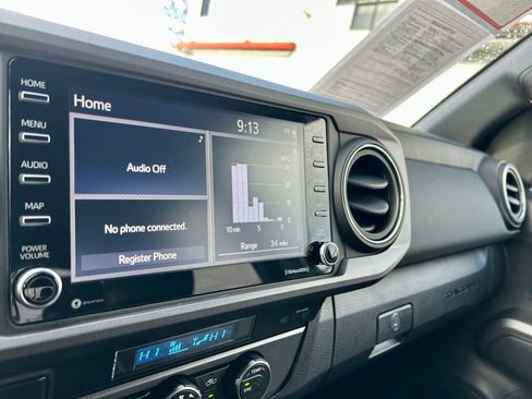 Certified 2023 Toyota Tacoma TRD Off-Road image 21