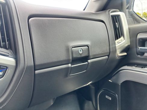 Used 2018 Chevrolet Silverado 1500 LTZ Z71 w/ Redline Edition AWD/4WD image 26