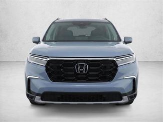 Used 2023 Honda Pilot Touring video 2