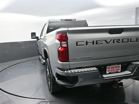 Used 2022 Chevrolet Silverado 2500 LT w/ All Star Edition image 6