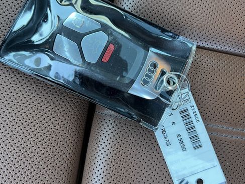 Certified 2025 Audi A5 2.0T Premium Plus image 38