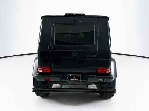Used 2017 Mercedes-Benz G 550 Squared image 7