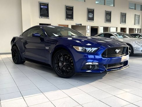 Used 2016 Ford Mustang GT Premium RWD image 10