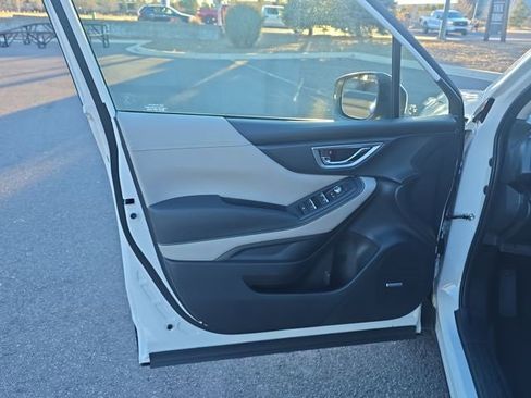 Certified 2023 Subaru Forester Limited image 11