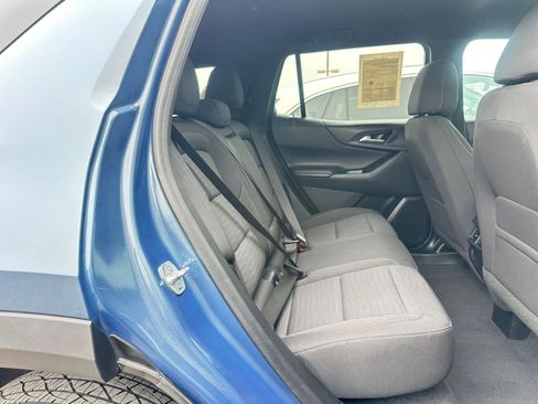 Used 2025 Chevrolet Equinox LT image 39