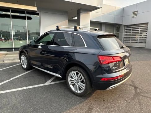 Used 2019 Audi Q5 2.0T Premium Plus w/ Premium Plus Package AWD/4WD image 4