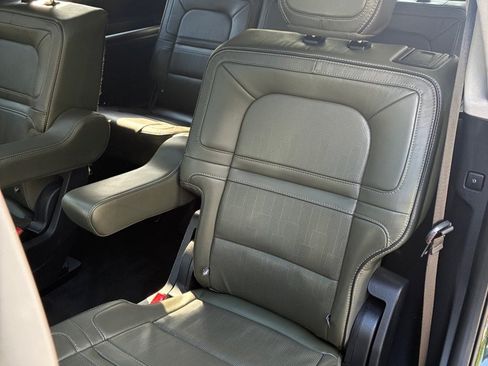 Used 2022 Lincoln Navigator Black Label AWD/4WD image 22