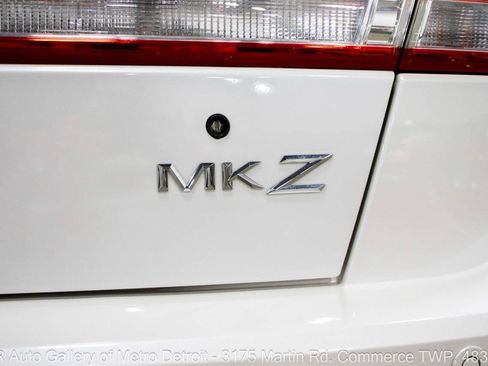 Used 2012 Lincoln MKZ FWD image 36